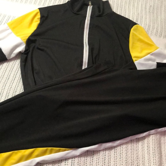 Matching set - Picture 1 of 1